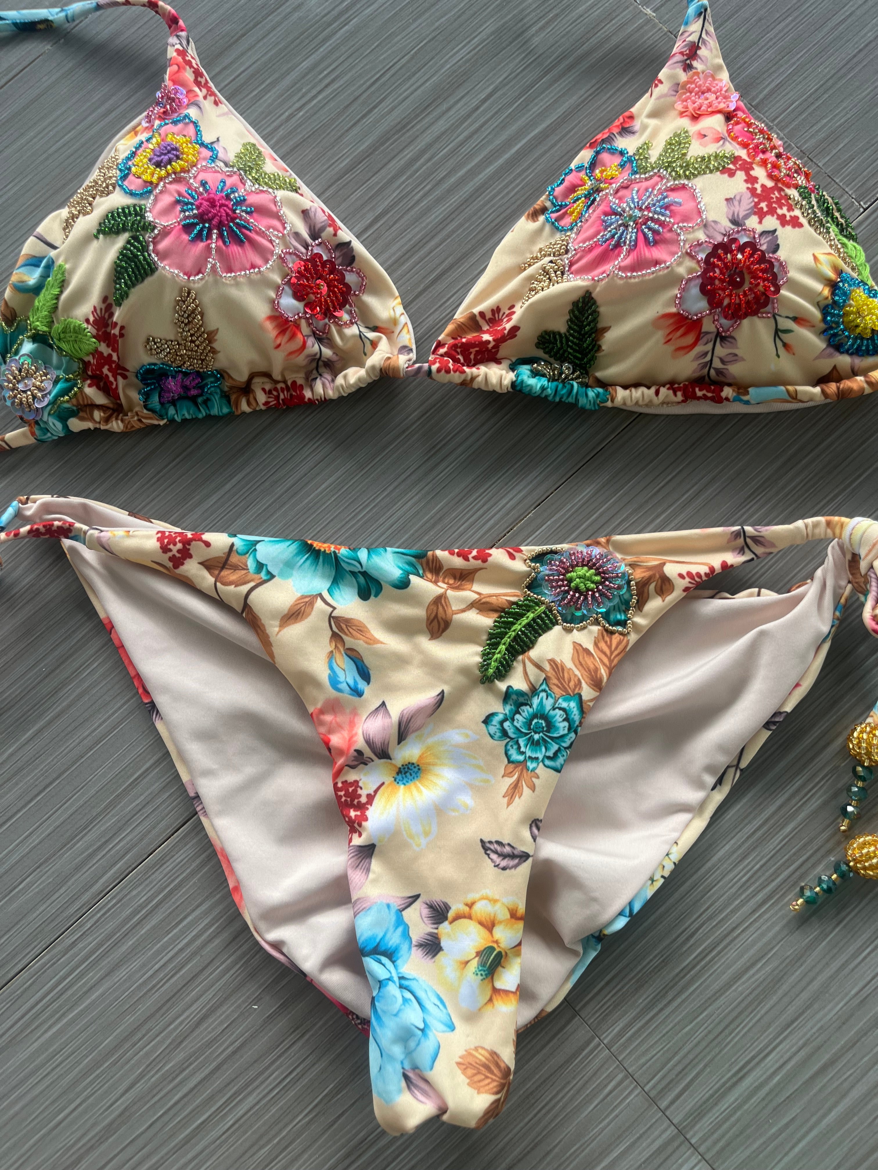 LA bikini