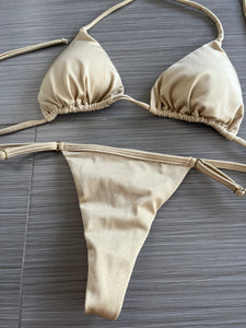 Nude tanguita