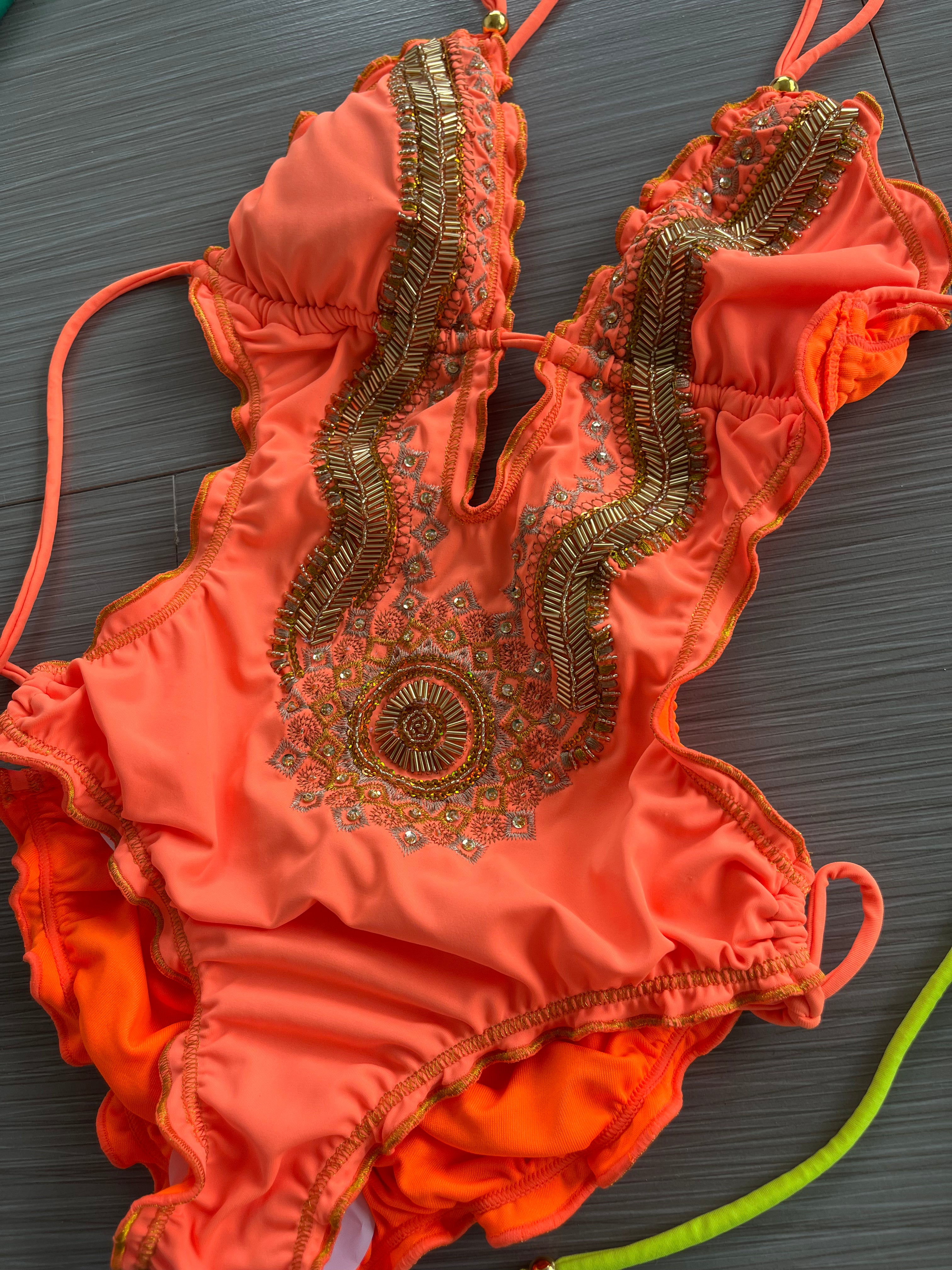 Copacabana orange trikinu